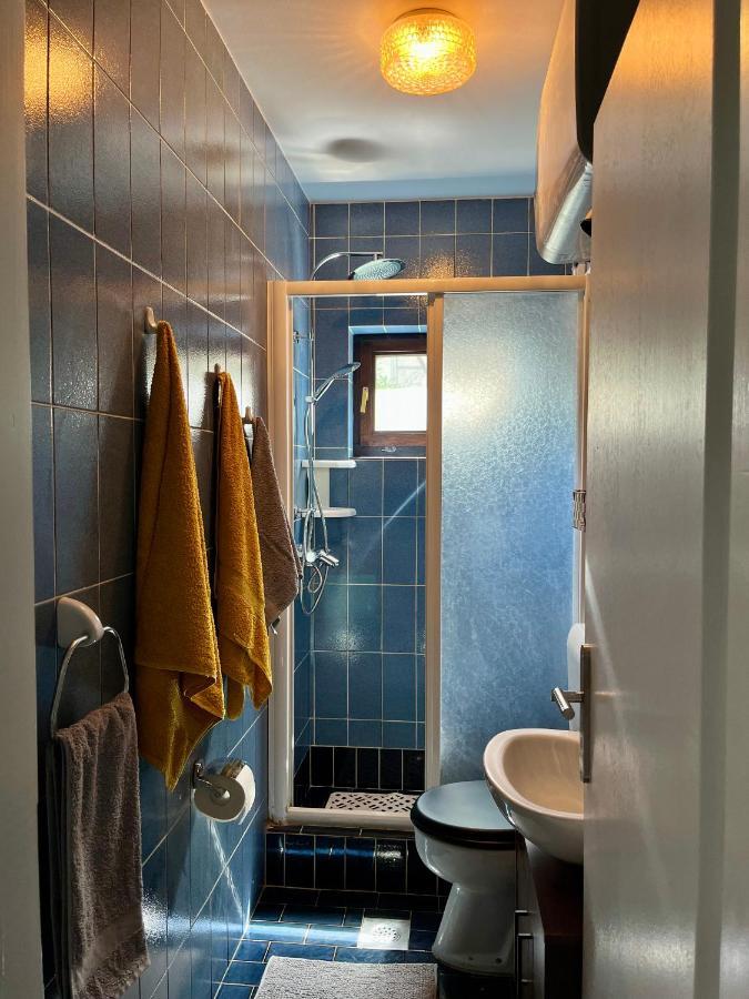 Zora Apartment